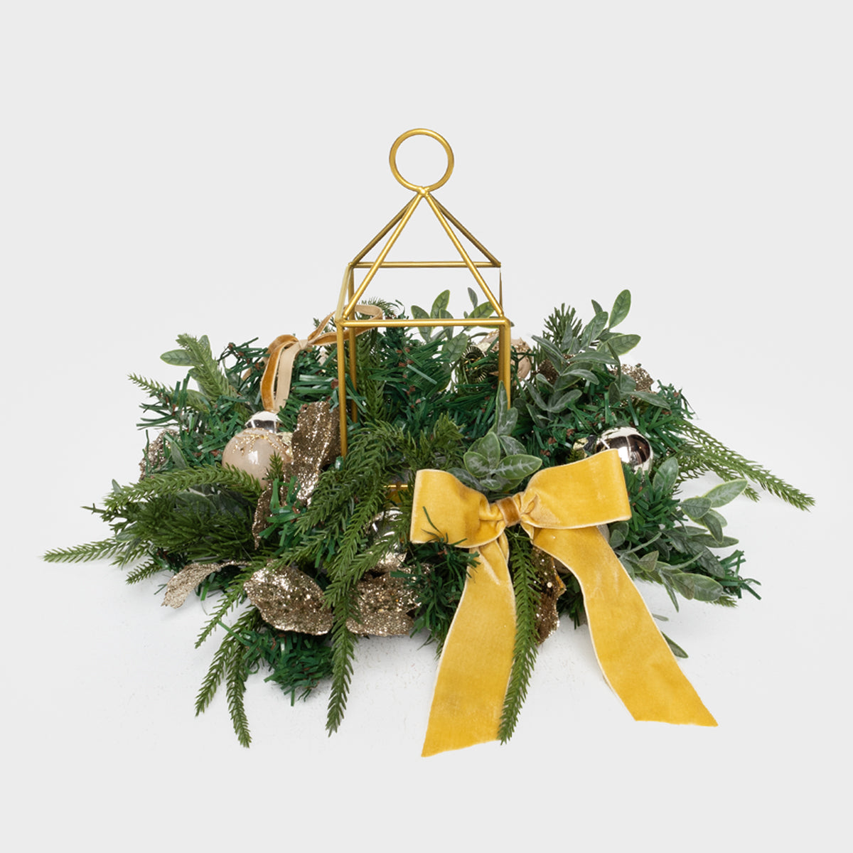 Gilded Simplicity Centerpiece with Lantern Candle Holder