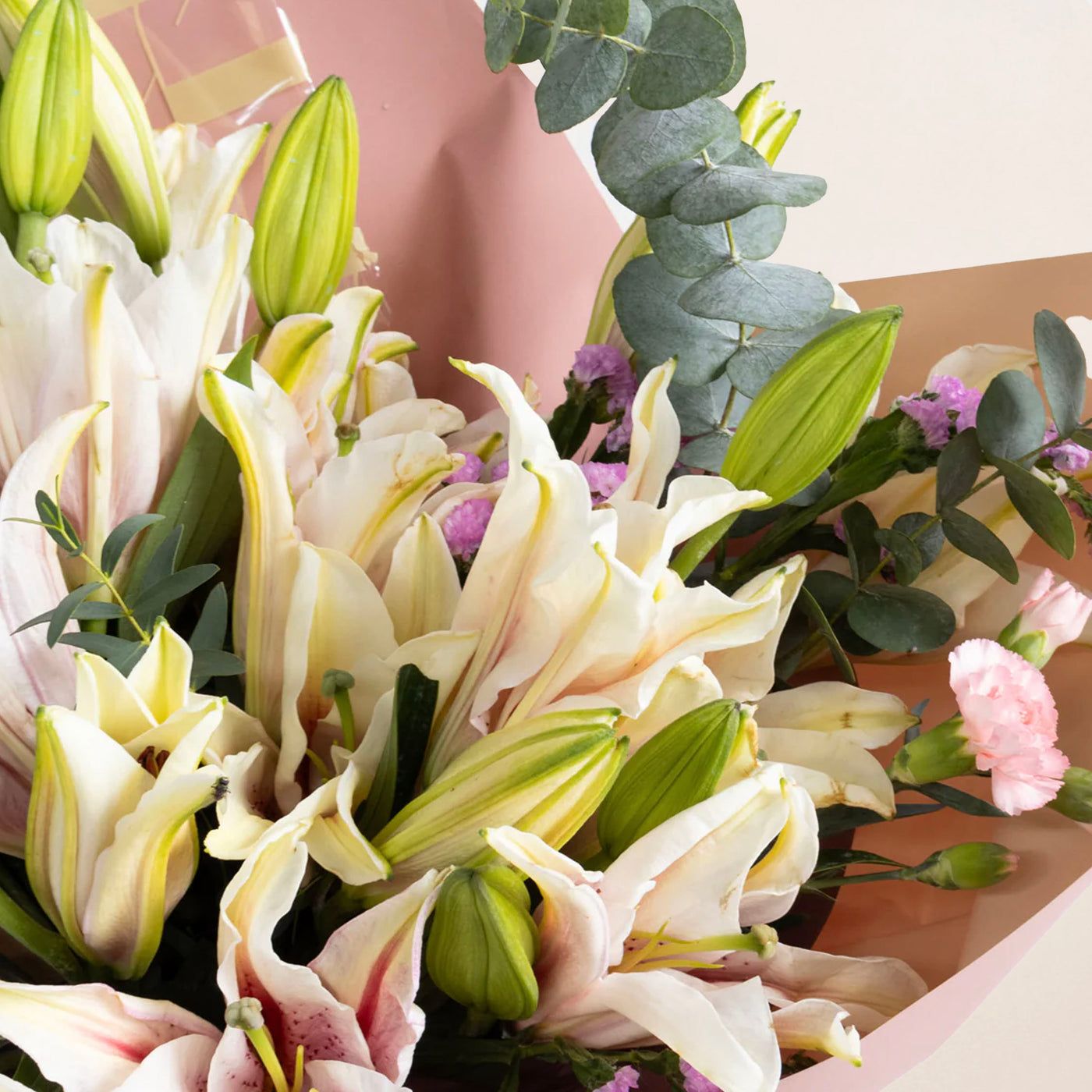 lily flower price philippines Lilies Bouquet for Delivery