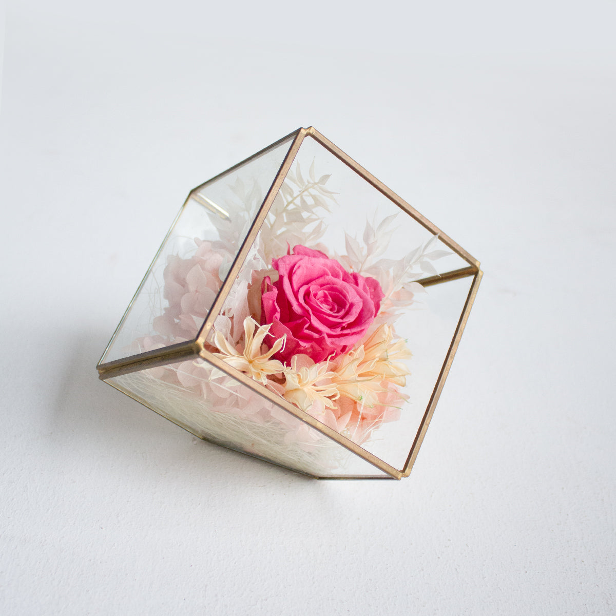 Preserved Rose Glass Case Small Diamond - Pink