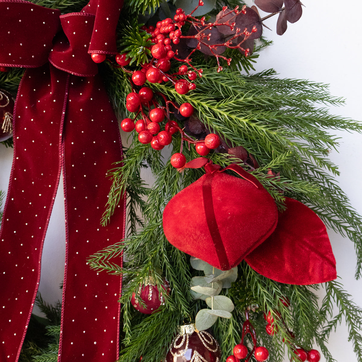 Red Reverie Real Pine Wreath