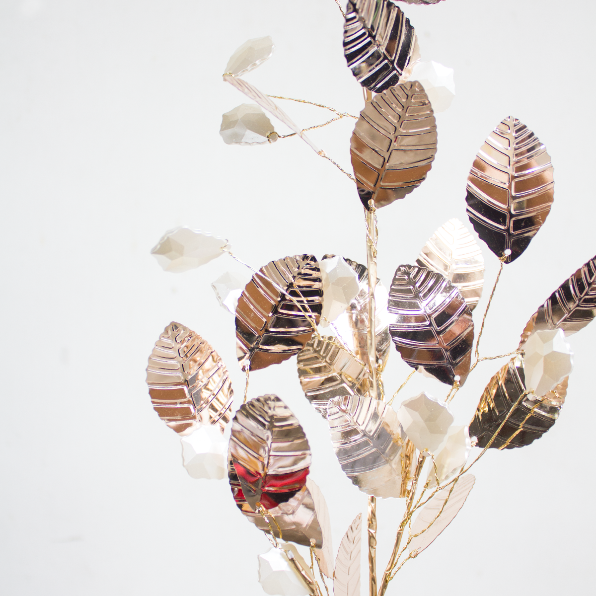 Metallic Leaves Spray