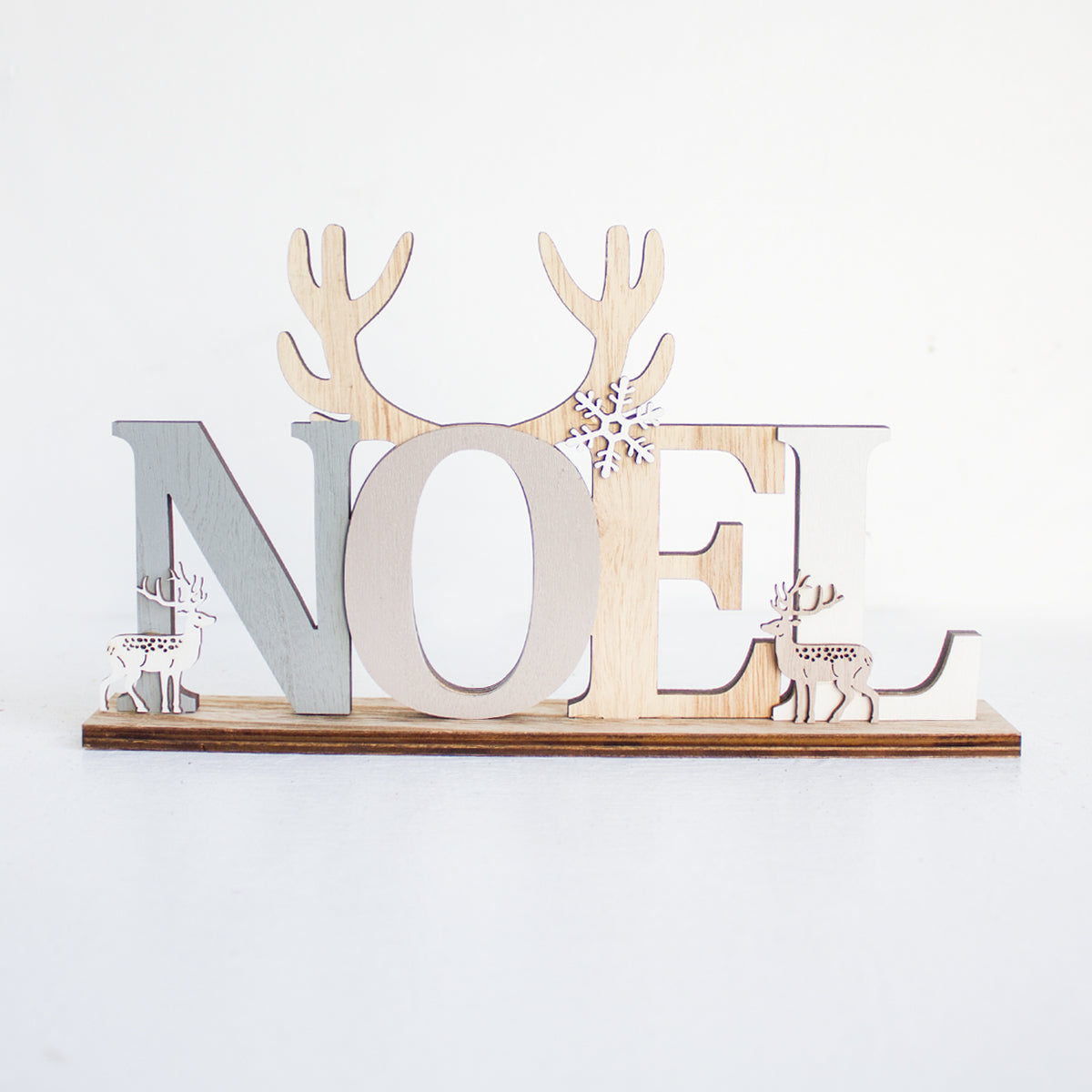 Noel Reindeer Tabletop Decor